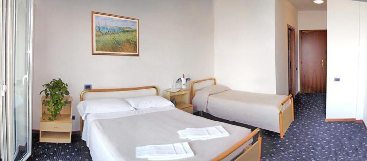 Medi Garden Hotel&Residence Alba Adriatica Eksteriør bilde