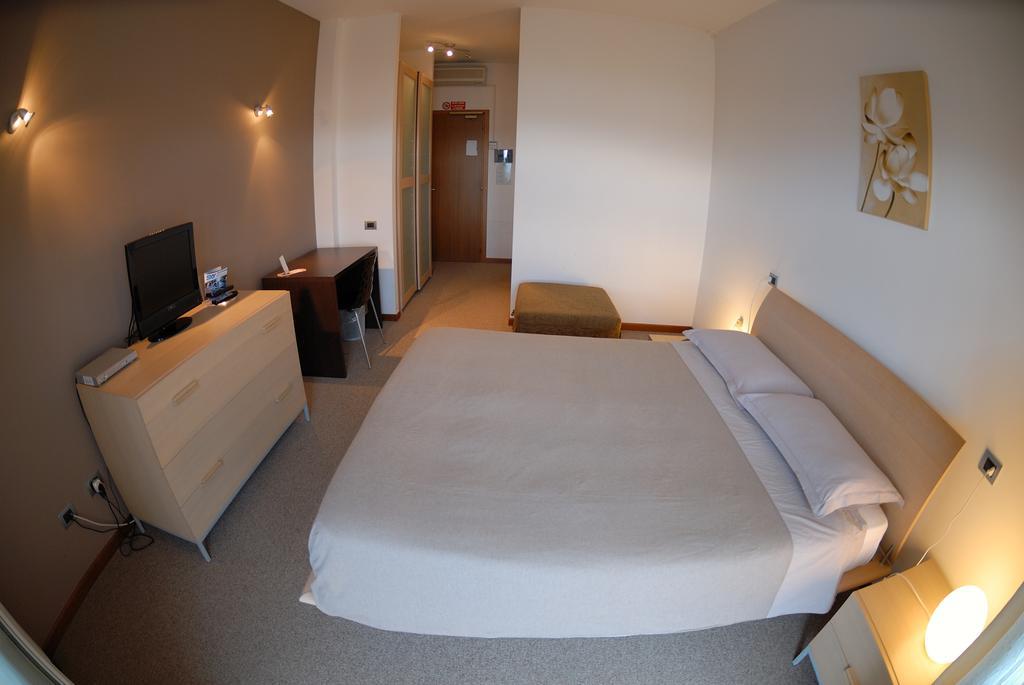 Medi Garden Hotel&Residence Alba Adriatica Eksteriør bilde