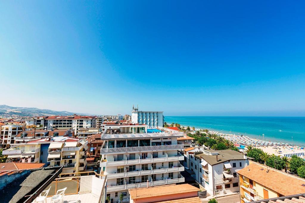 Medi Garden Hotel&Residence Alba Adriatica Eksteriør bilde