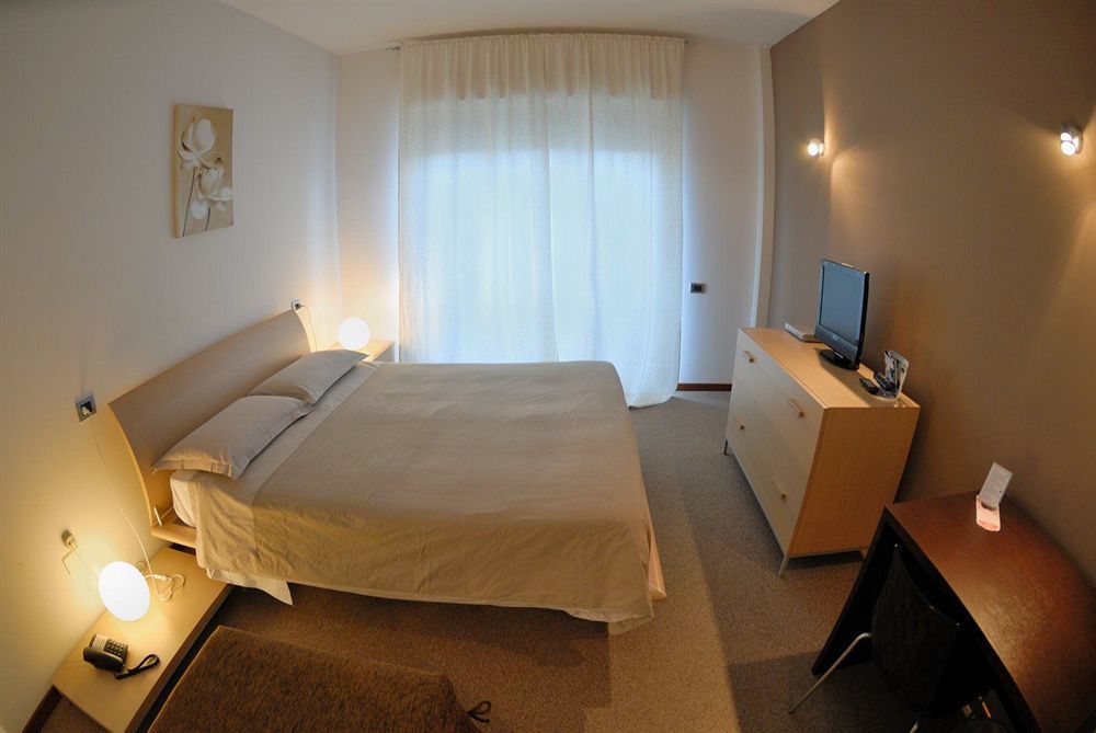 Medi Garden Hotel&Residence Alba Adriatica Eksteriør bilde