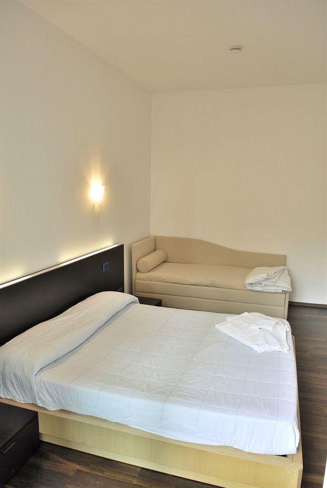 Medi Garden Hotel&Residence Alba Adriatica Eksteriør bilde