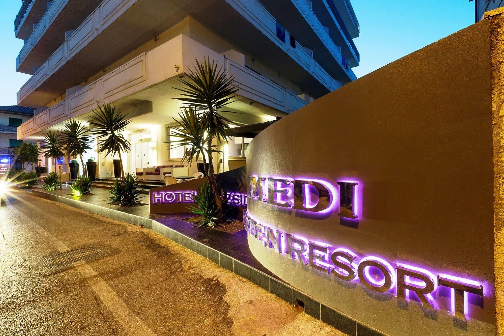 Medi Garden Hotel&Residence Alba Adriatica Eksteriør bilde